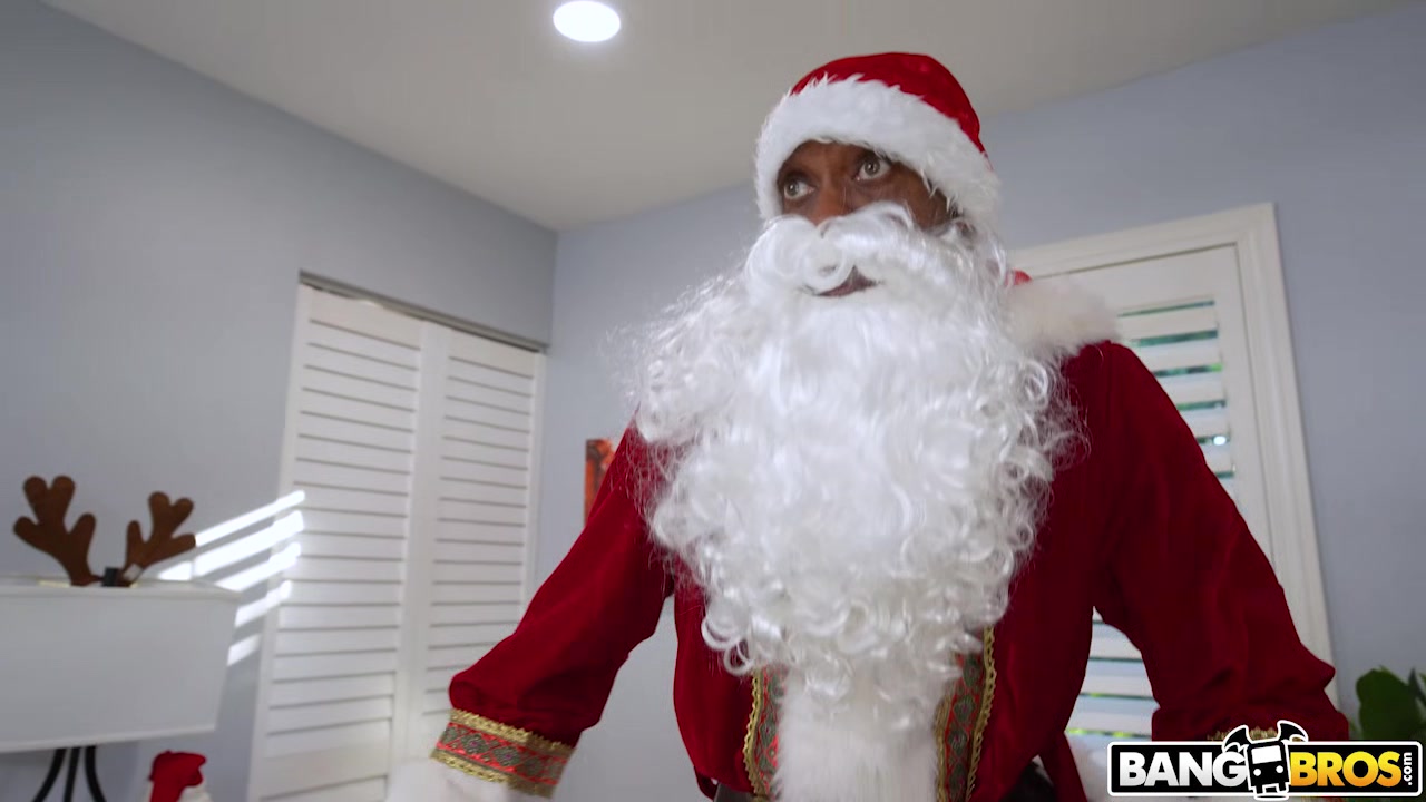 Here Cums Santa Clause