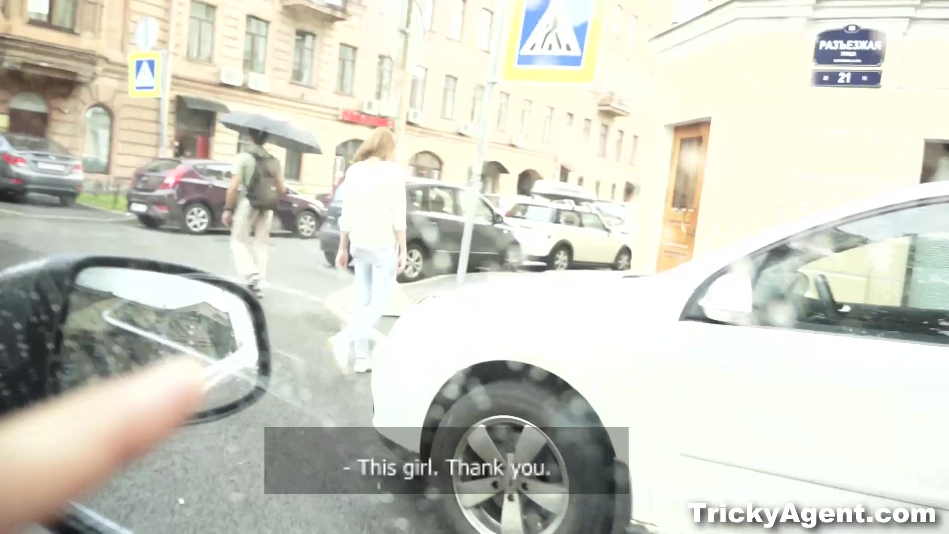 Tricky Agent - Dila - Ex-gymnast doing the splits on cock