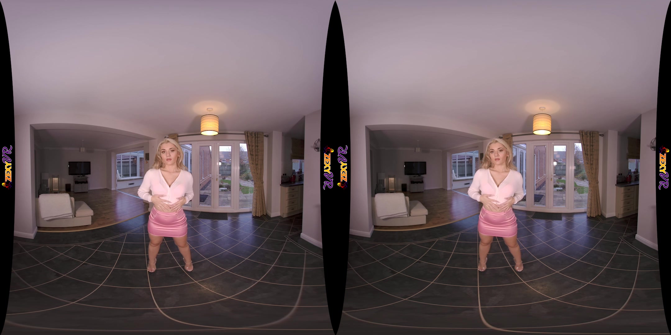 Playful In Pink featuring Chelsea Essex - ZexyVR