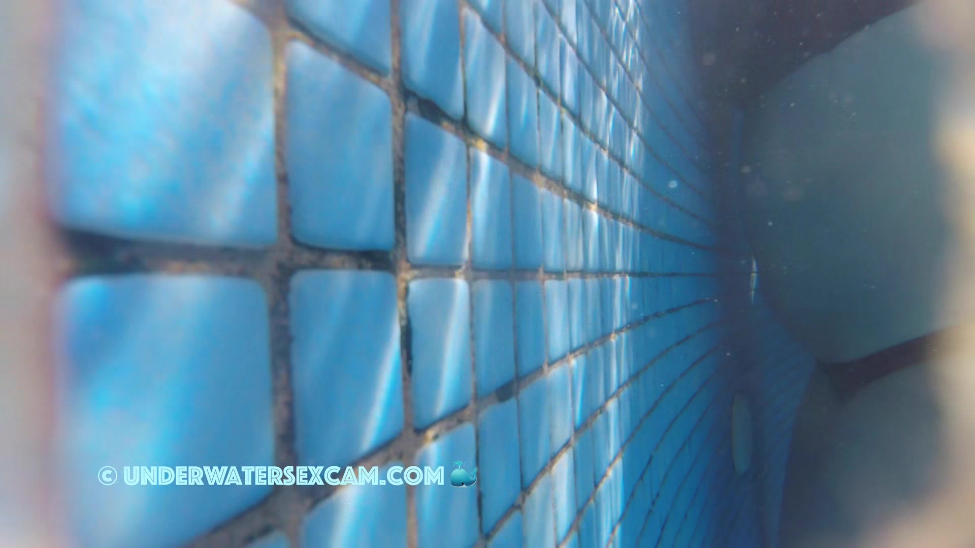 HOT BIKINI TEEN18+ MASTURBATES IN A PUBLIC POOL WITH AN UNDERWATER JET STREAM