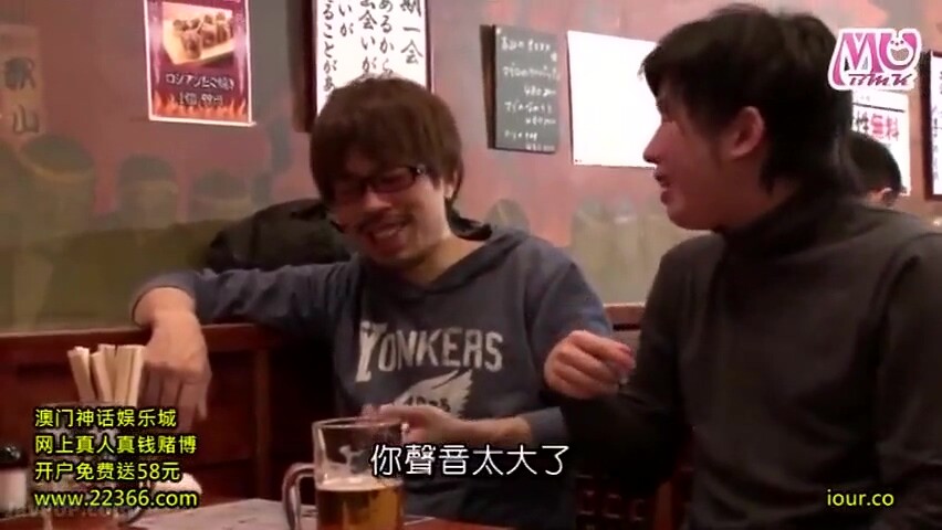 230501居酒屋の便所でエッチする動画c