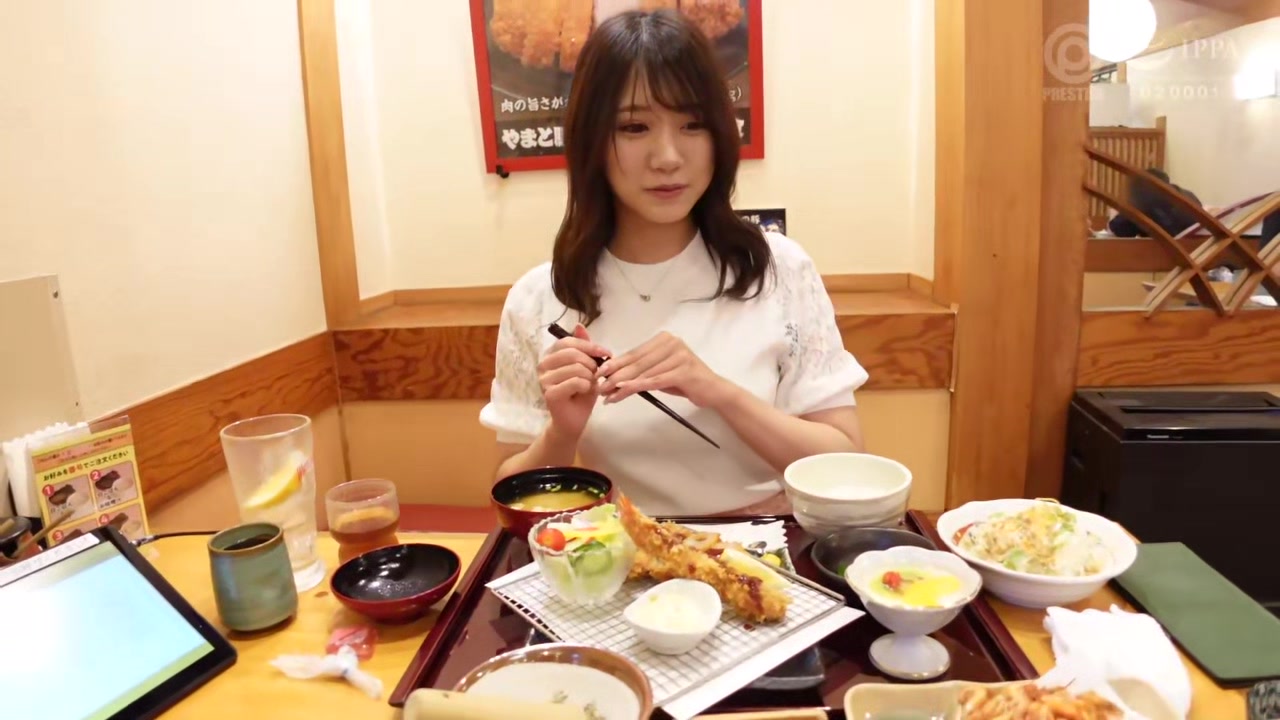 0008112_密着正常位 激ピス 巨乳などが含まれている