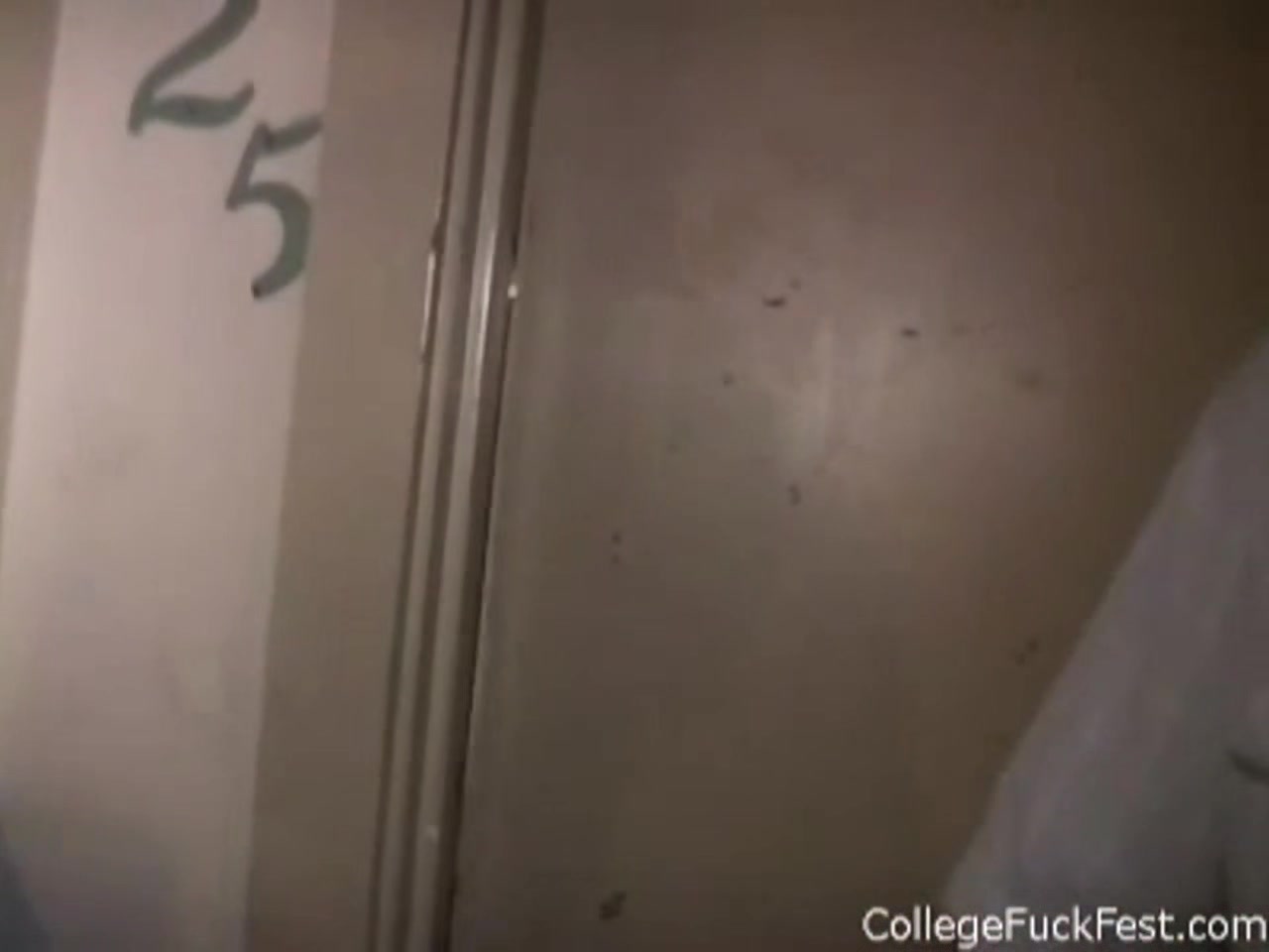 Horny coed teen 18+ blonde gets her pussy fucked