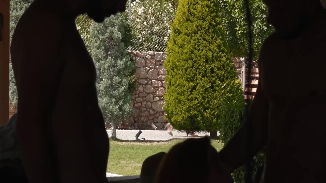 Anto Toto In Two Marseillais Bang A Russian On Vacation