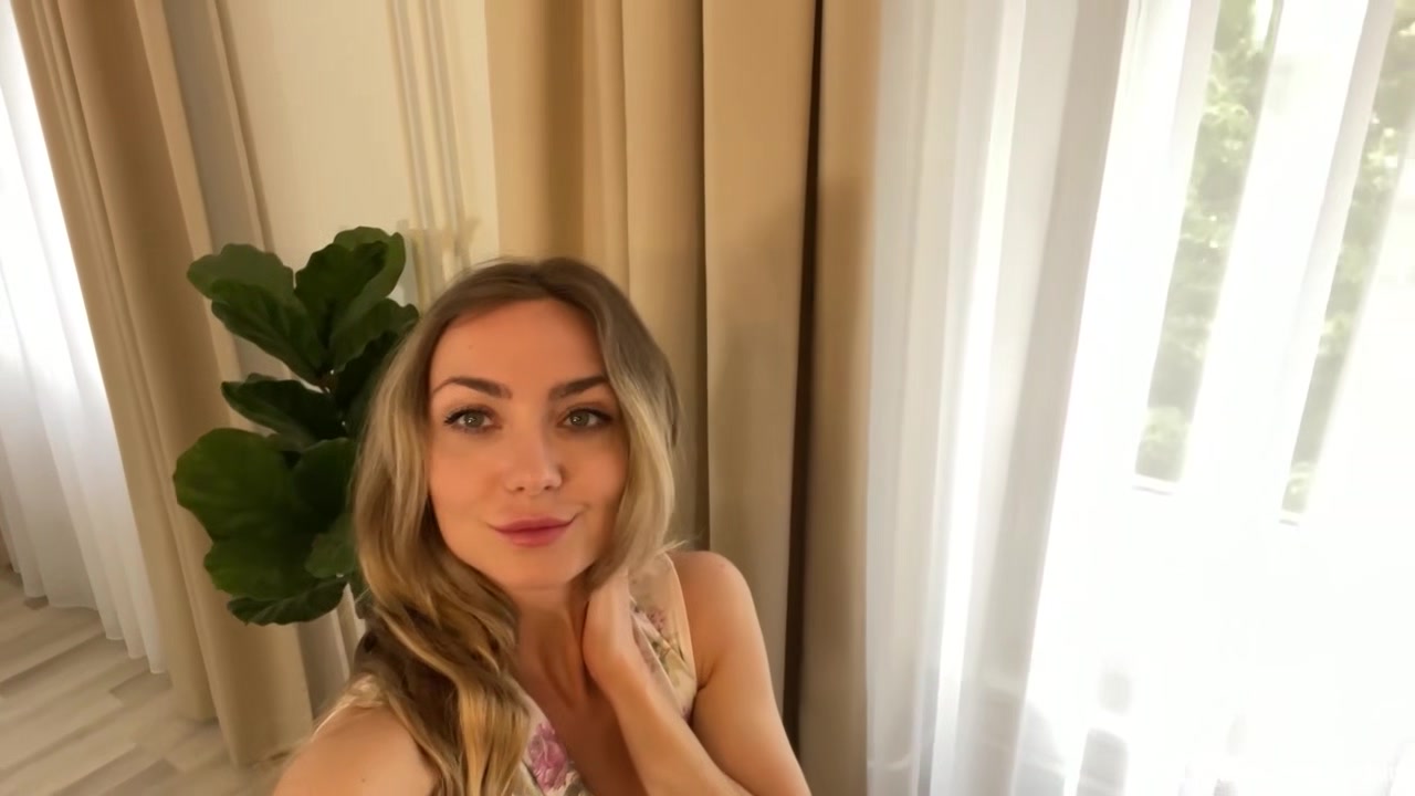 My girlfriend has a body anyone would fuck
