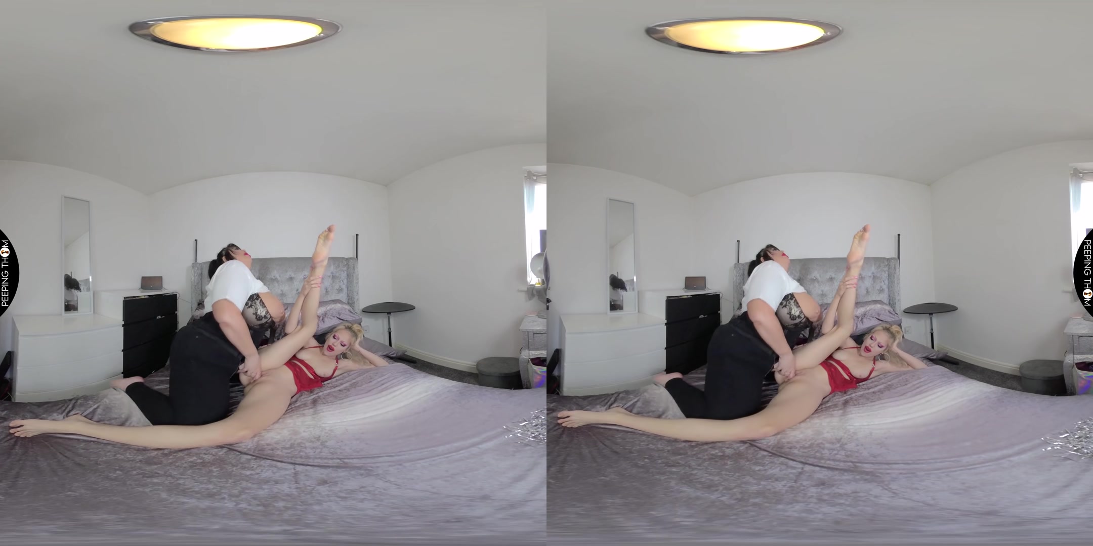 Stepdaughter Strap On - PeepingThom