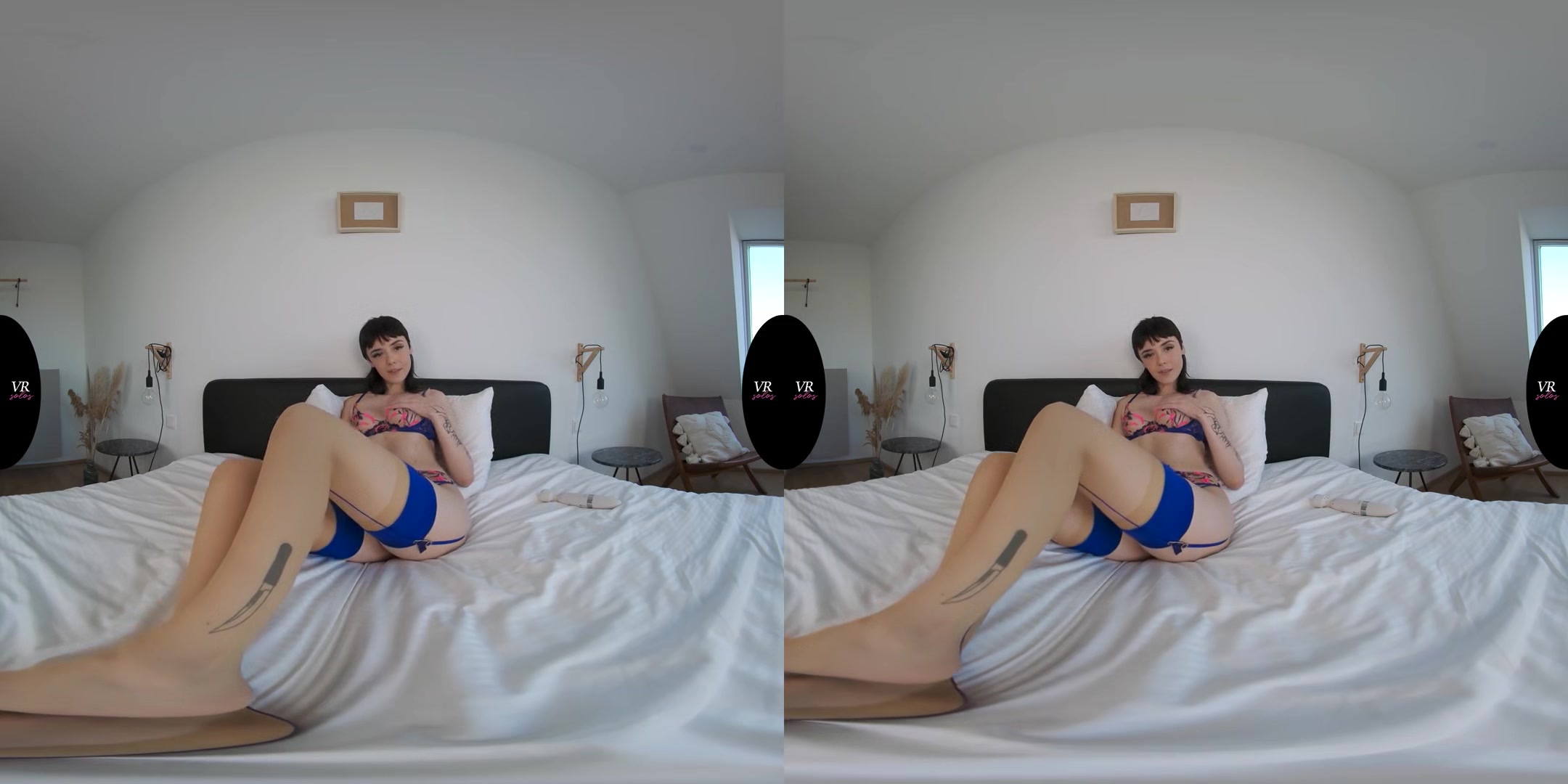 Catherine Has A Gushing Wet Orgasm - Amateur with Hitachi Magic Wand