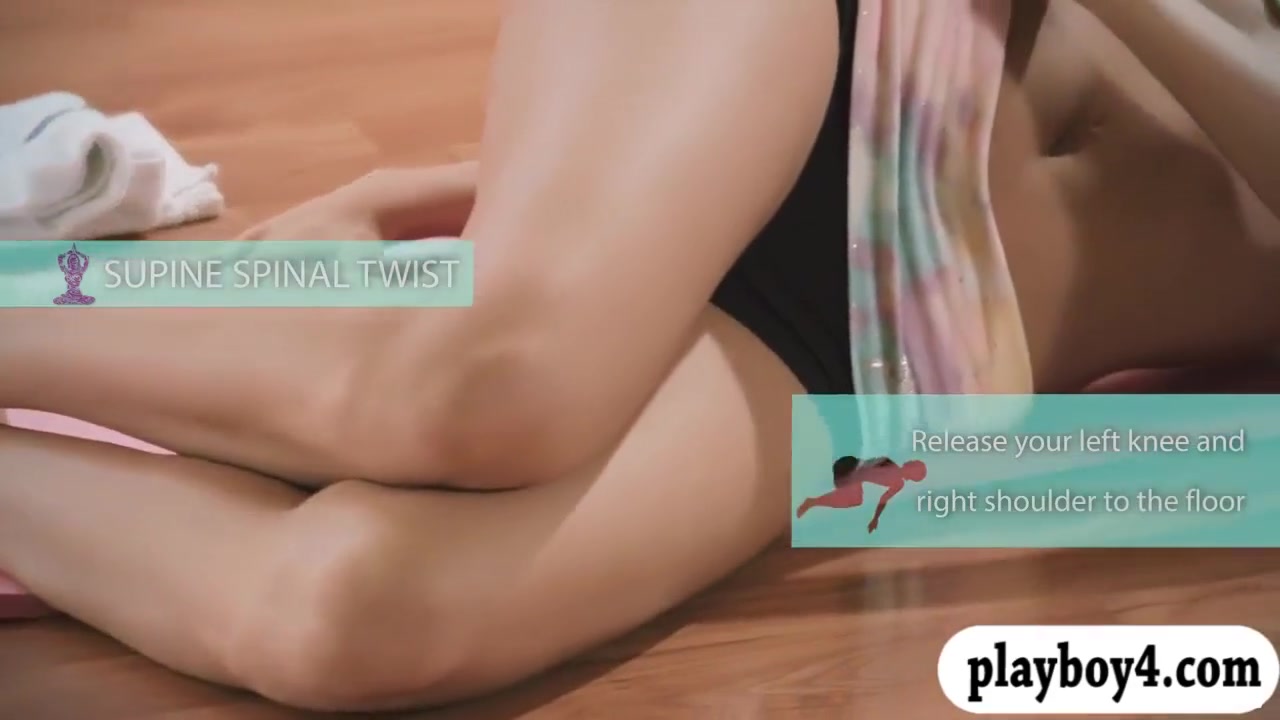 Pretty Women Hot Yoga Session While They Are All