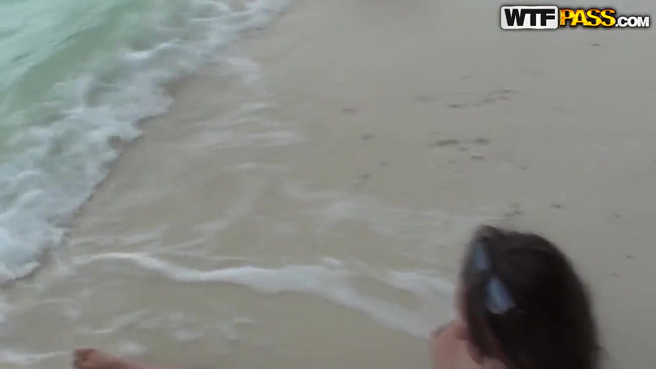 Love on the Thai beach is something out of the world