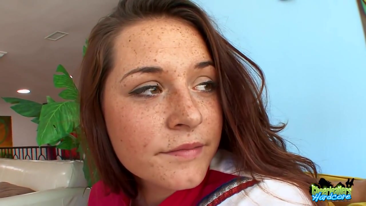 Older Gent Gets A Cock Sucking From Cheerer With Talia Palmer