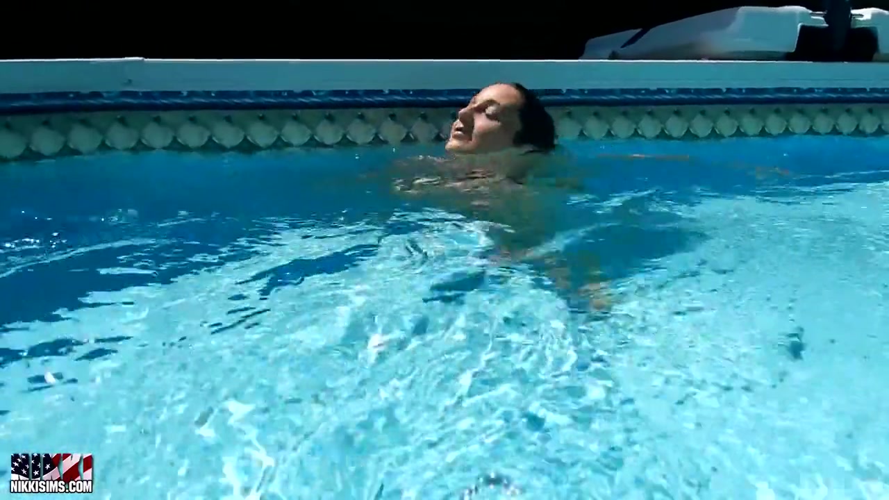 Nippi Swims