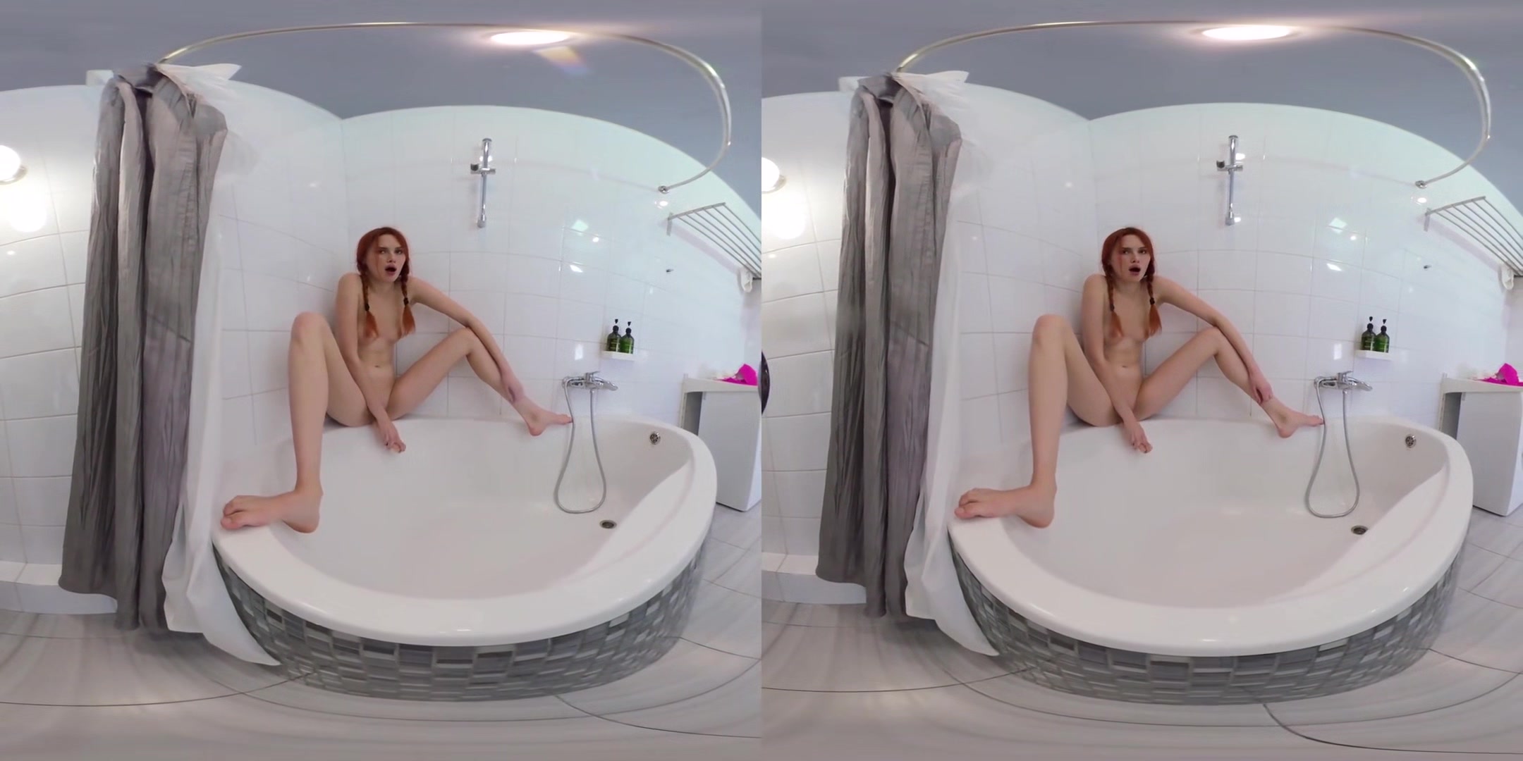 Anabel Queenlinn - Solo Amateur with Toy - SexLikeReal