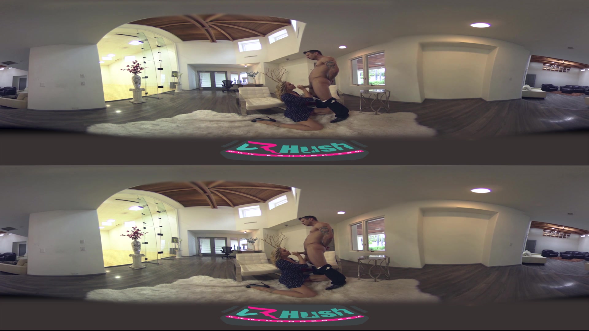 Julia Ann Mr. Pete in Blonde Milf Showing You the Way - VRHush