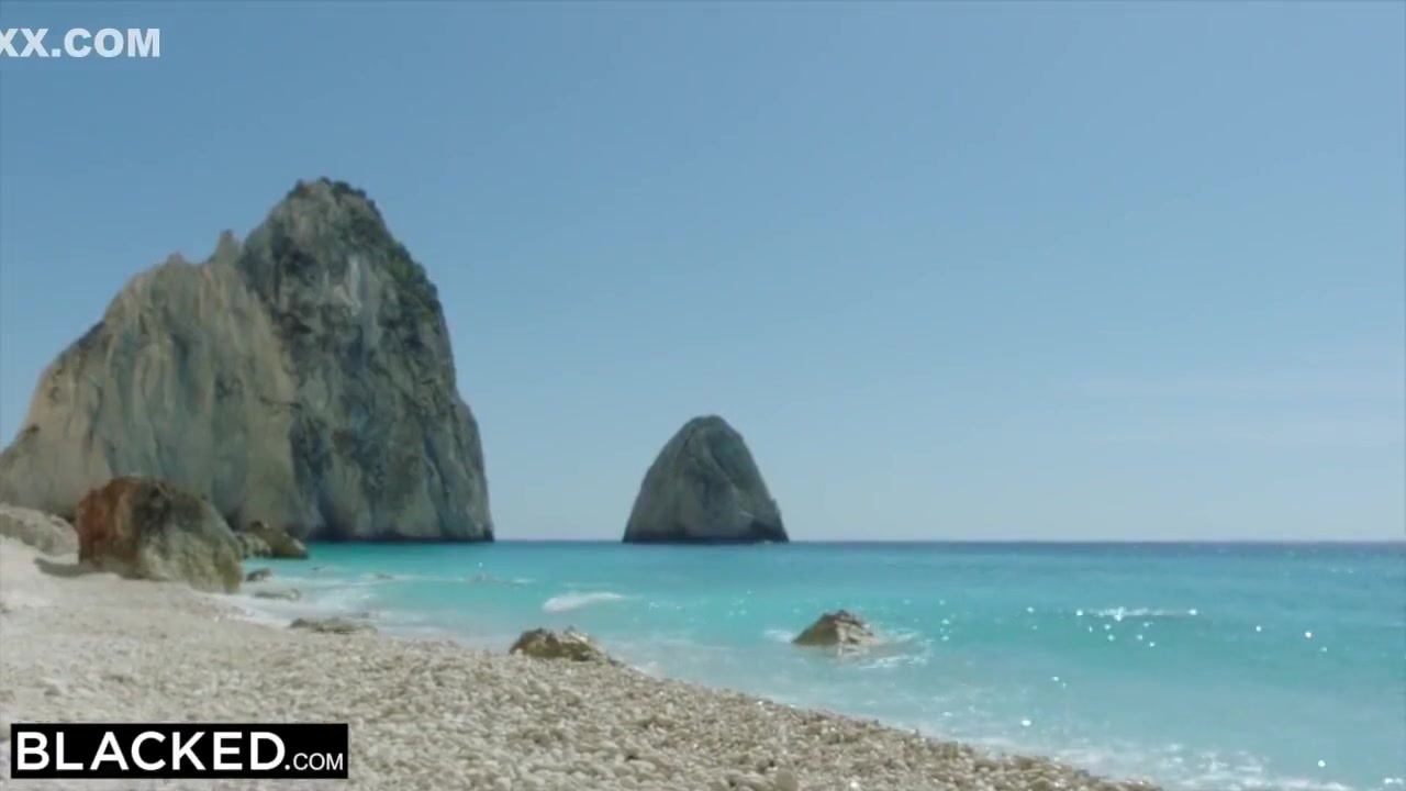 Tiffany Tatum And Emily Willis - She Was Alone On Vacation Until She Found Two Bbcs