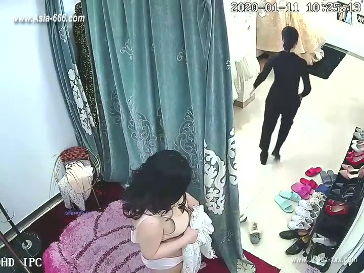 chinese girl changeroom.3