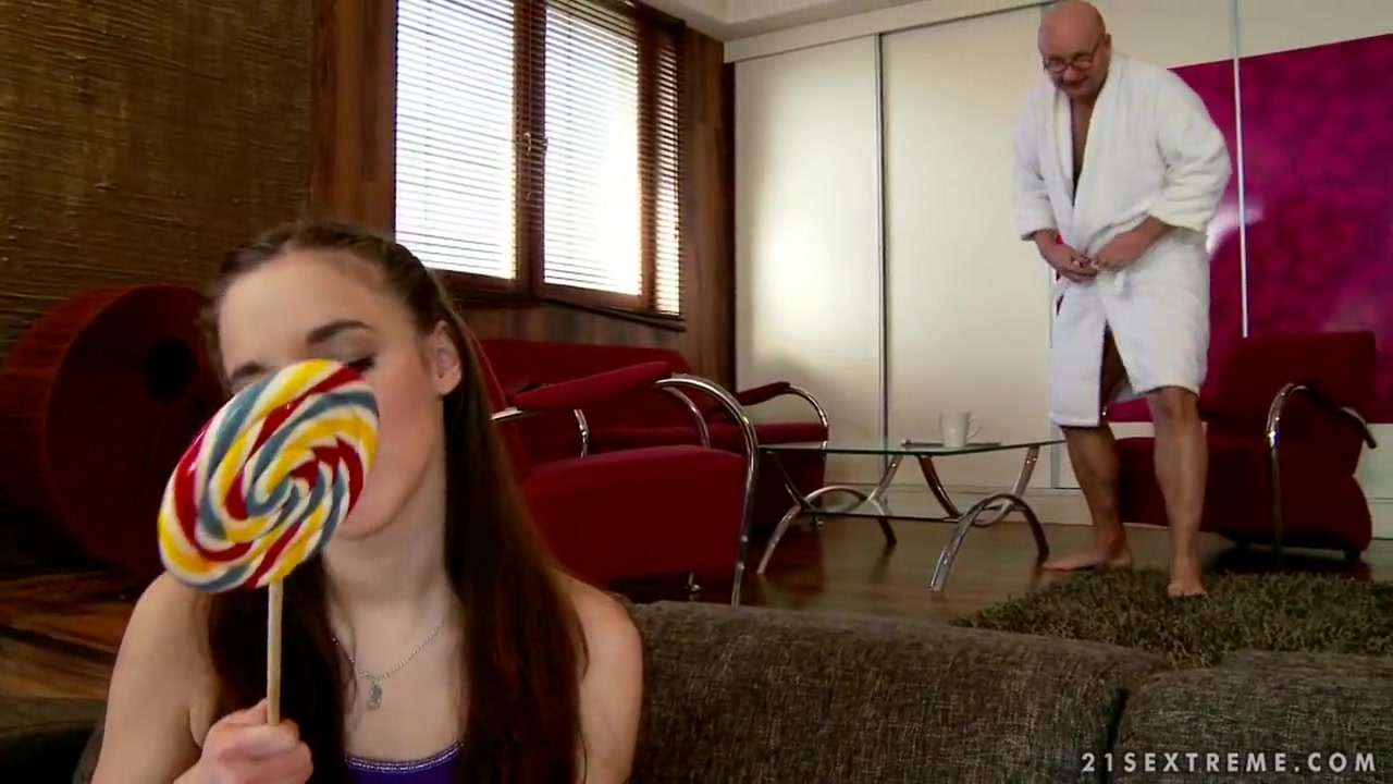 Sizzling Amirah Adara licks her tasty lolly pop