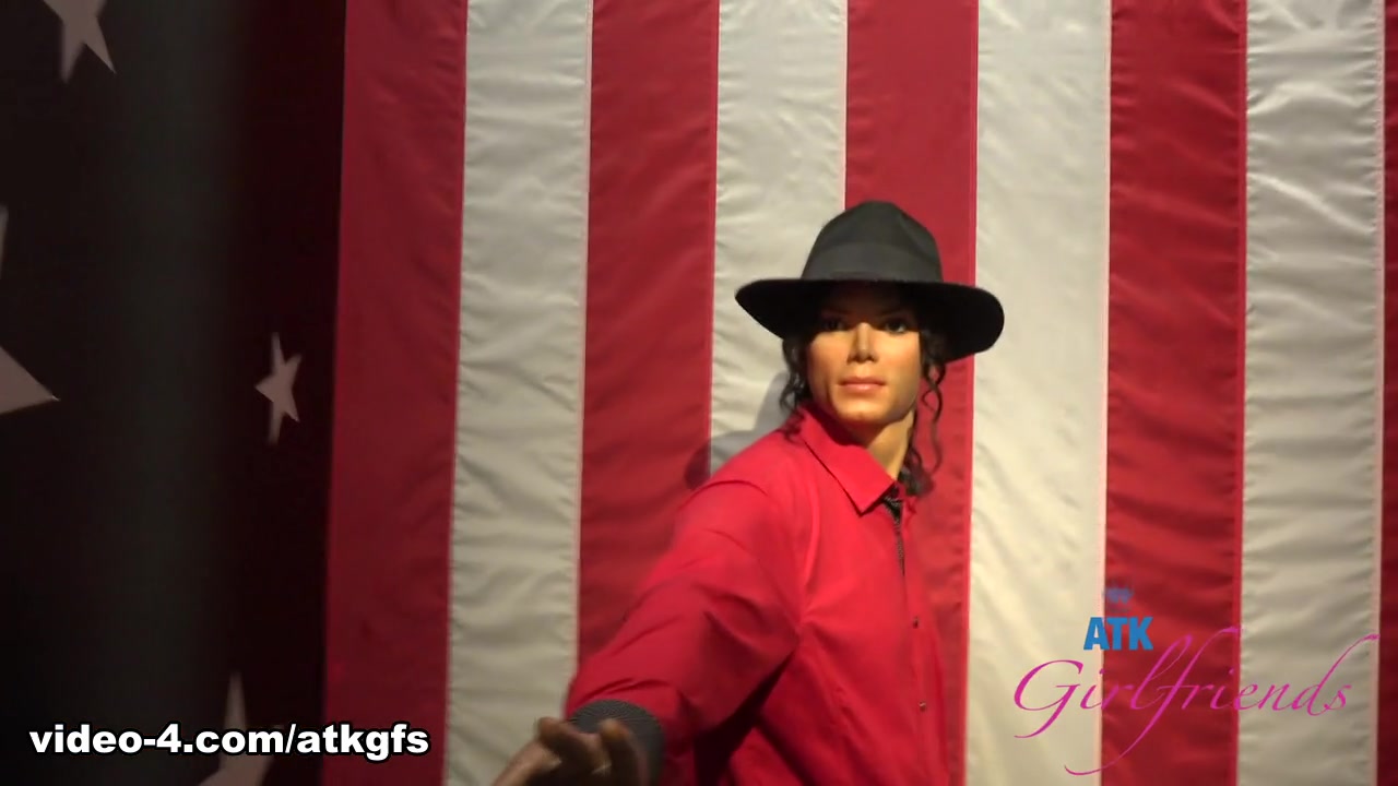 Dez Hansen in Virtual Date Movie - AtkGirlfriends