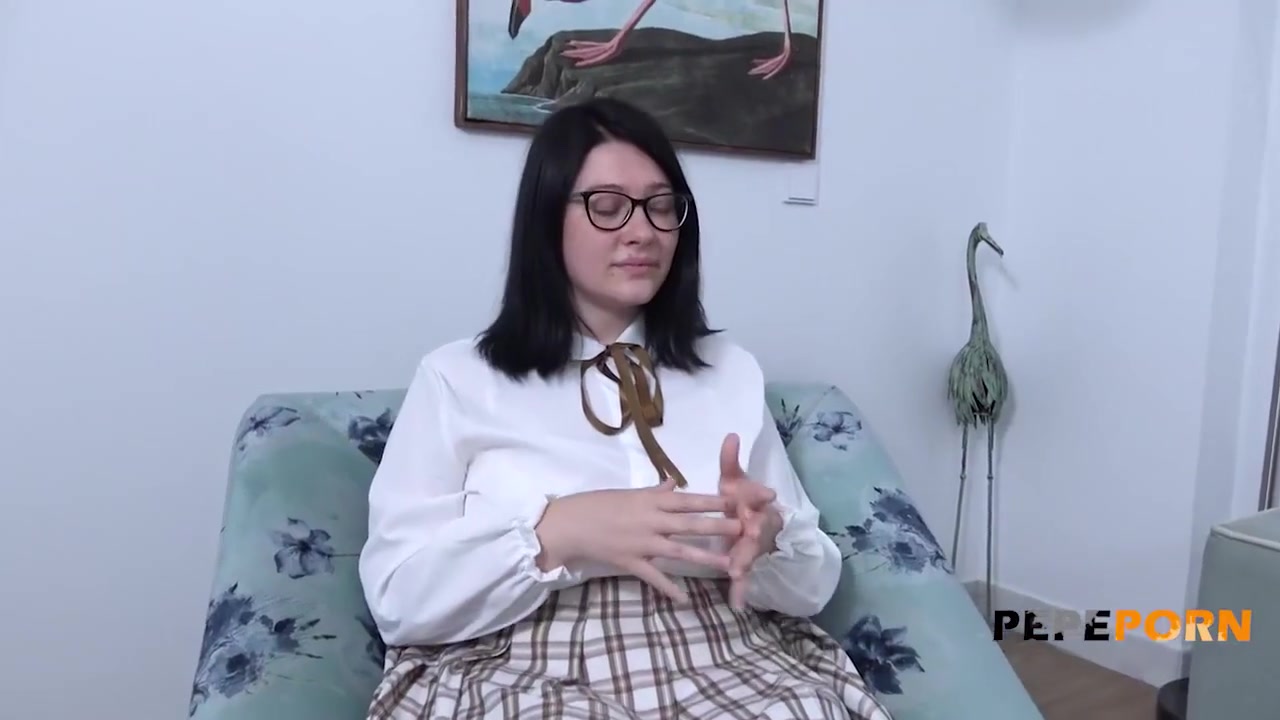 Big Titted Babe Meraki Wants To Keep Doing Porn And Enjoy Big Shaftings!
