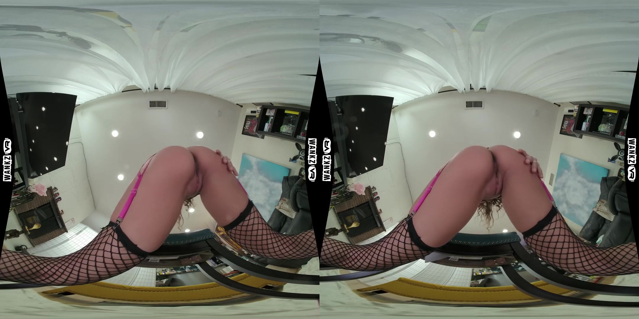 Things Are Lookin' Upskirt