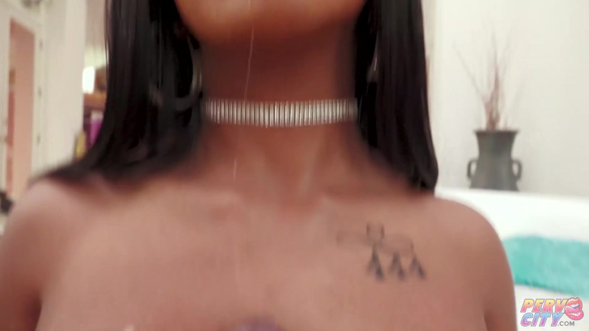 Nigerian Goddess Lily Starfire Loves A BBC Up Her Asshole