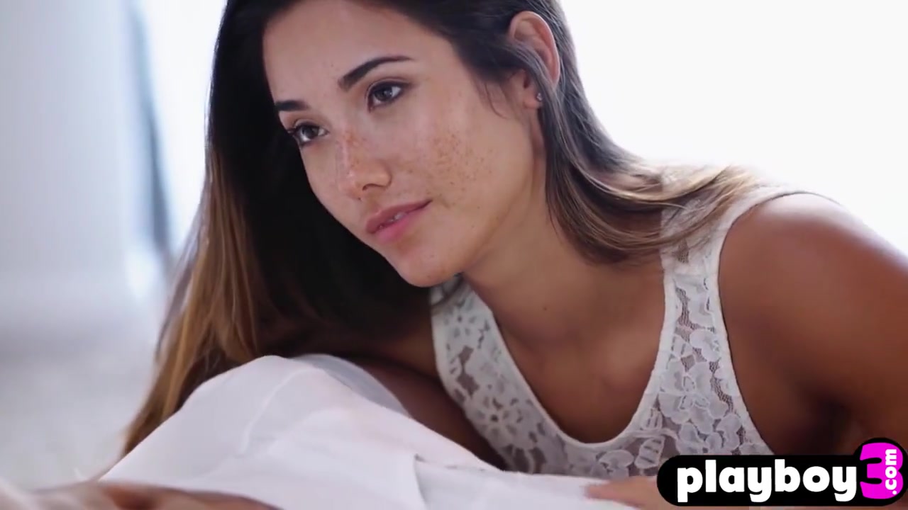 Eva Lovia - All Natural Brunette Enjoys Hot Sex