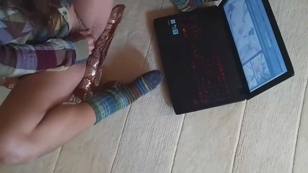 Natural Hairy Pussy Girl Watching Porn And Masturbate With 3 Ping Pong Balls