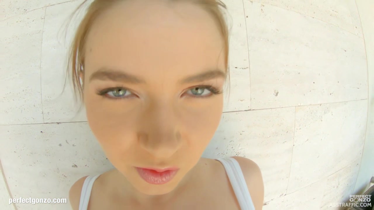 Marina Visconti deeply analized in gonzo scene by Ass Traffic
