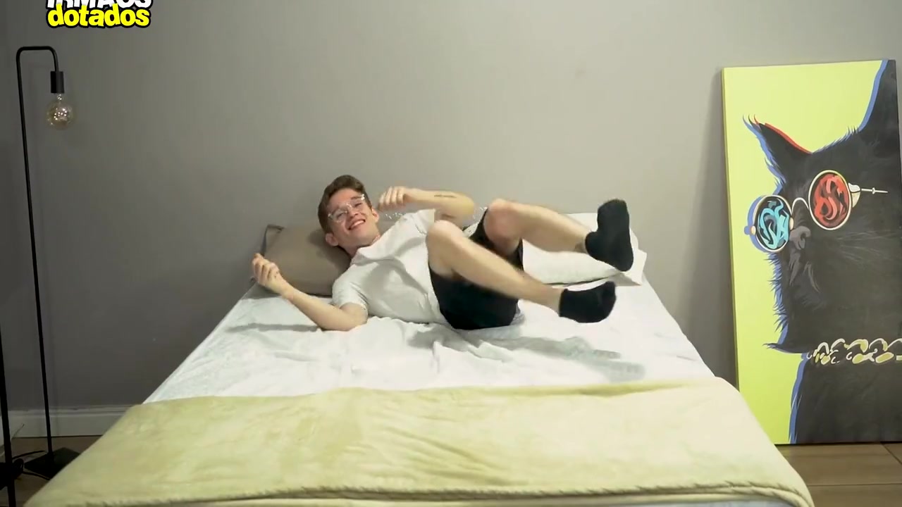 O Invasor Dotado Fodeu O Rabo Do Novinho previa 6 Min With Ramon Picon