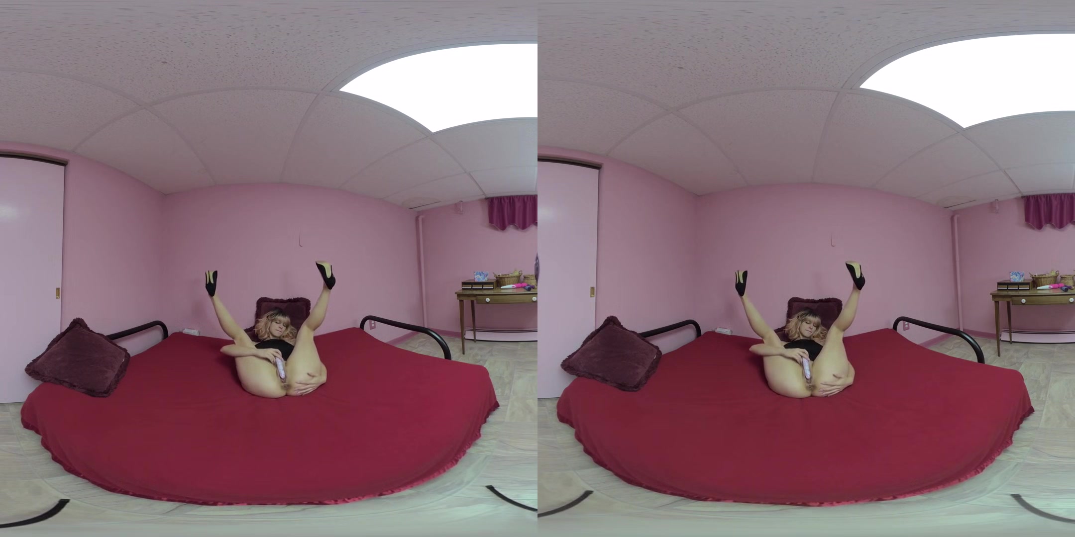 Busty Babe Ashenn Fire Lifts Her Dress To Fuck A New Toy - Amateur Slut Hardcore Solo
