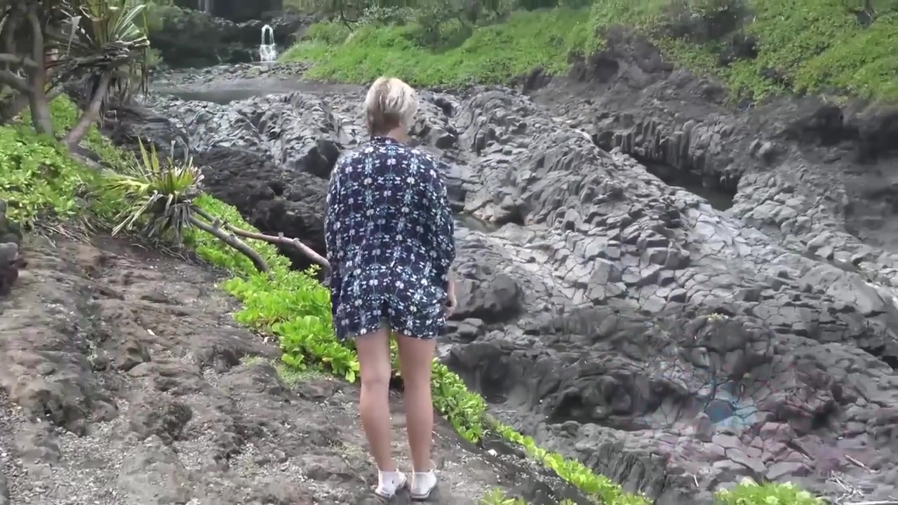 Virtual Vacation Hawaii 8/9 - Makenna Blue