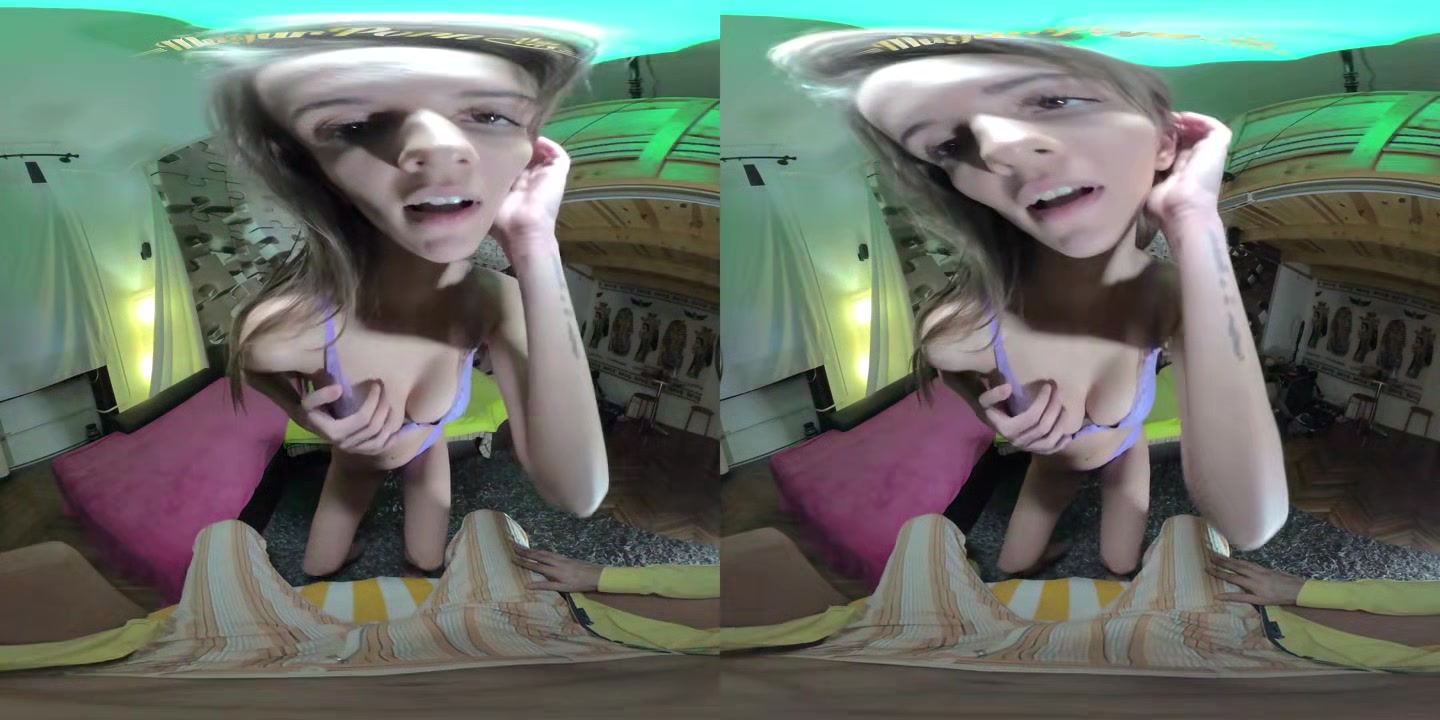 Lili Charmelle Fucking With Homeless - MugurPornVR