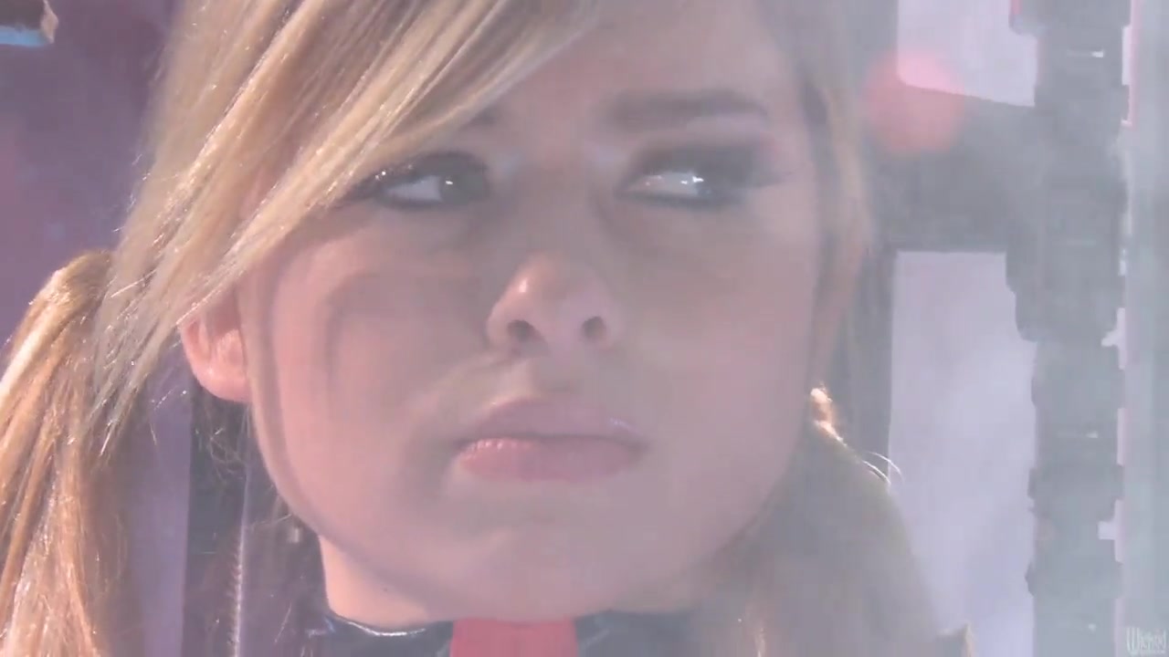 Busty Molly Bennet gets tortured in kinky fantasy