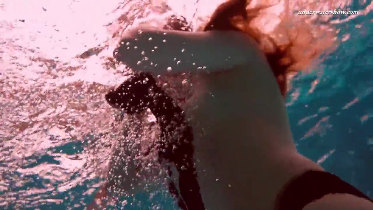 Czech Chick Vesta Enters Swimming Pool