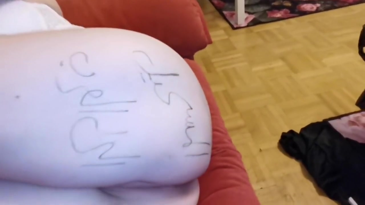 Beautiful Stepsister Sucks Her Step brother Dick And Ask Him To Cum On Boobs حبيبي جيبك ظهرك على صدري