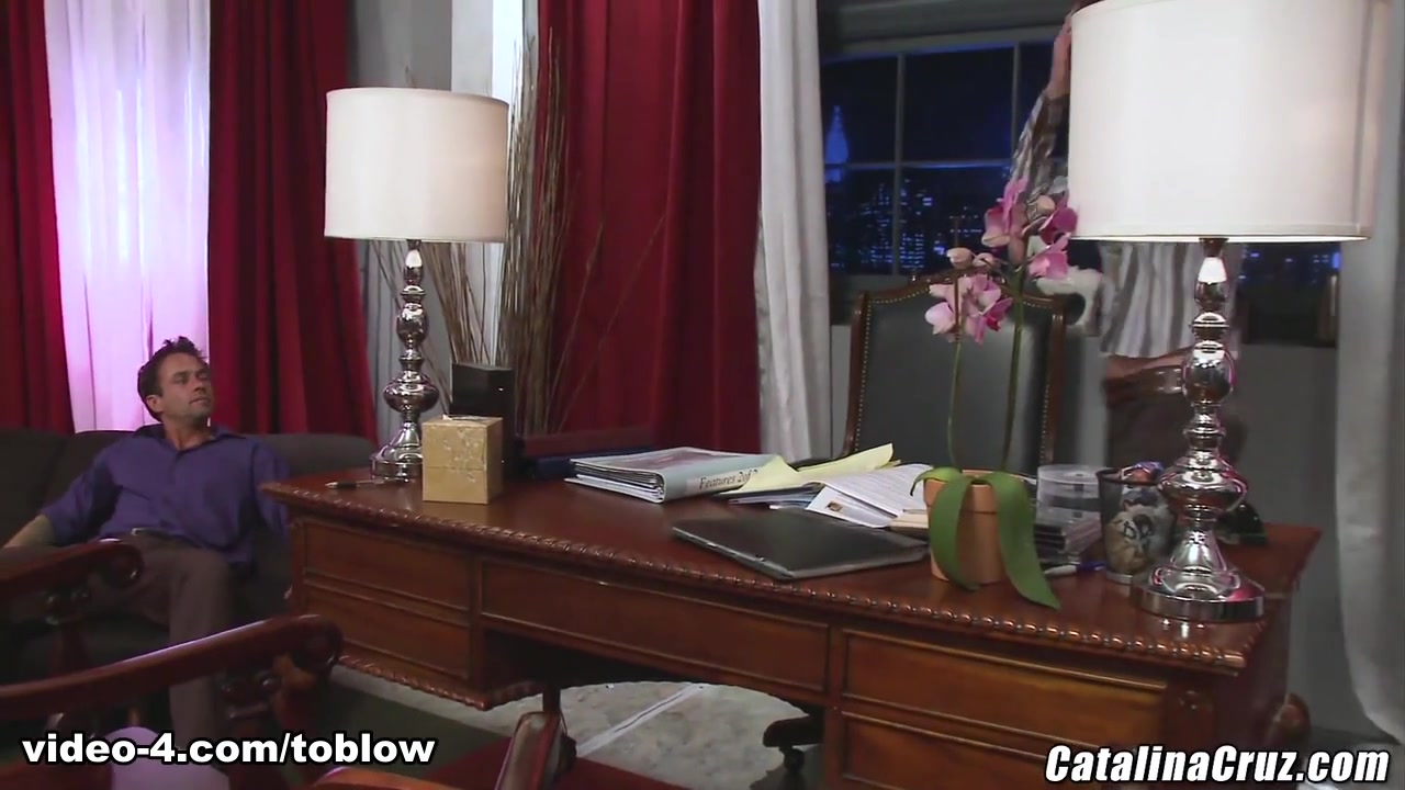 Kayla Paige - LicensedToBlow