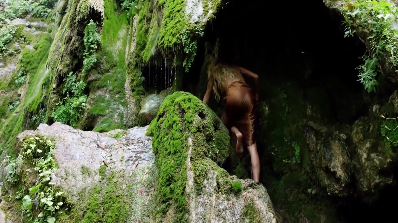 Woman Outdoor Mastubation 6 Min With Emma Hix