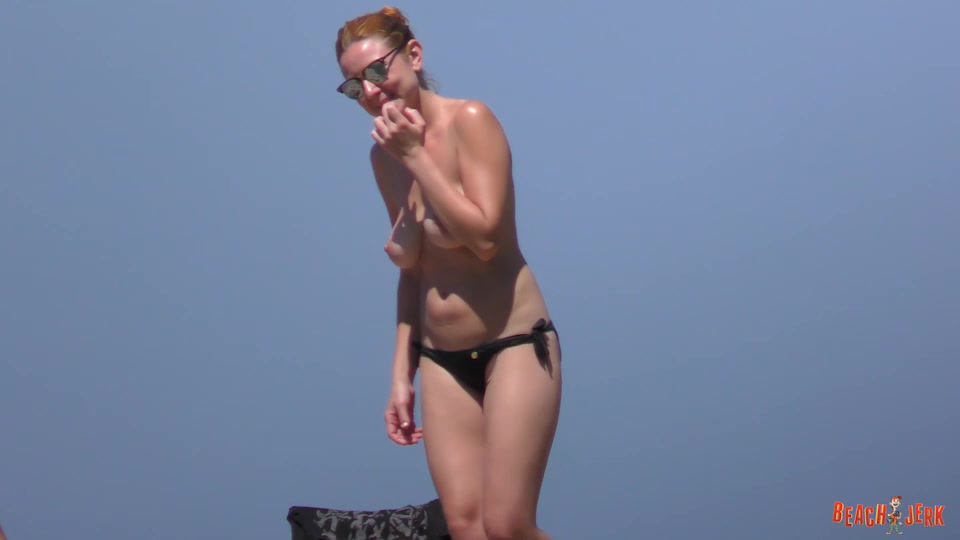 Red Sonia - BeachJerk