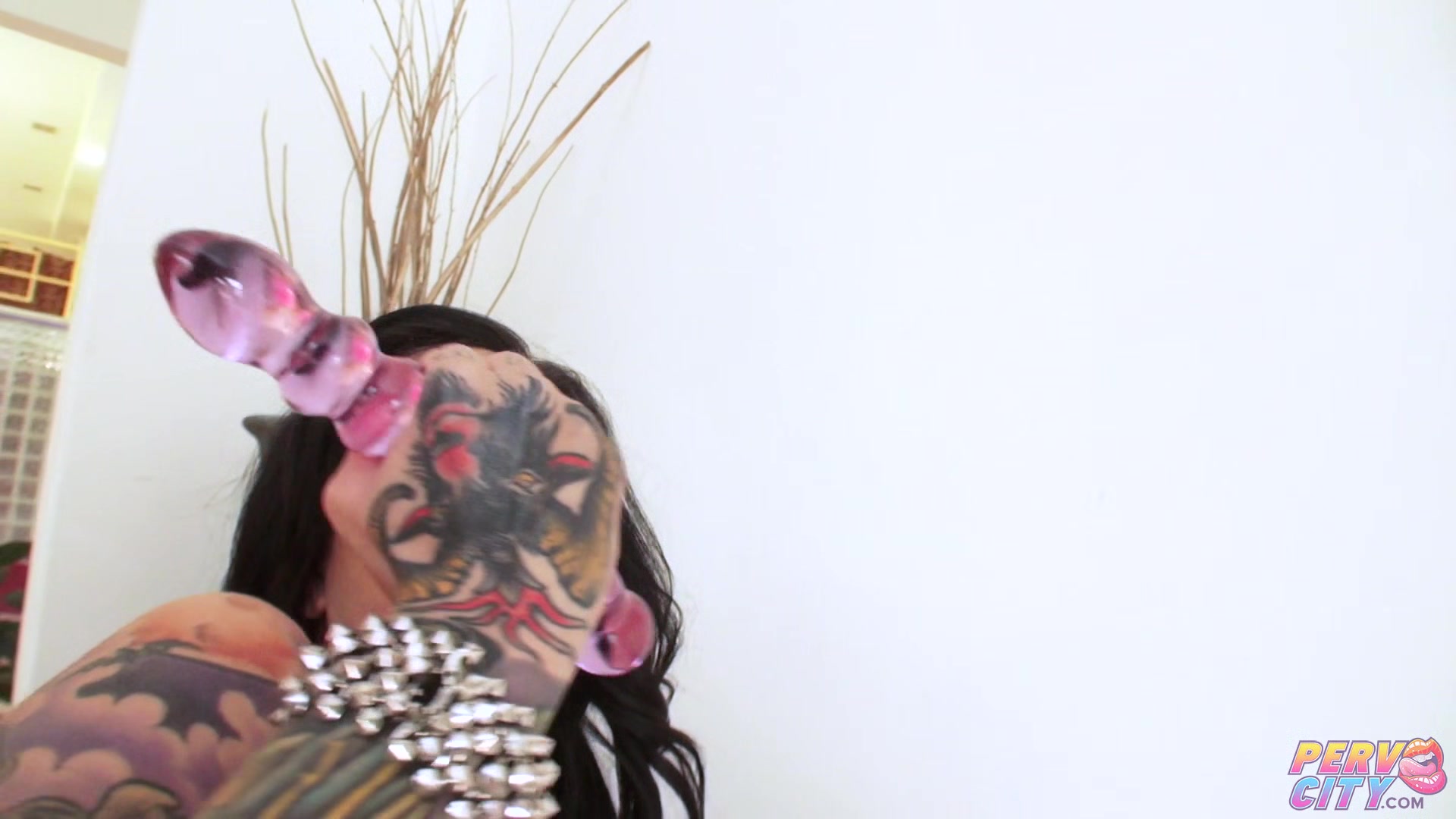 Inked Lesbian Anal with Lily and Luna