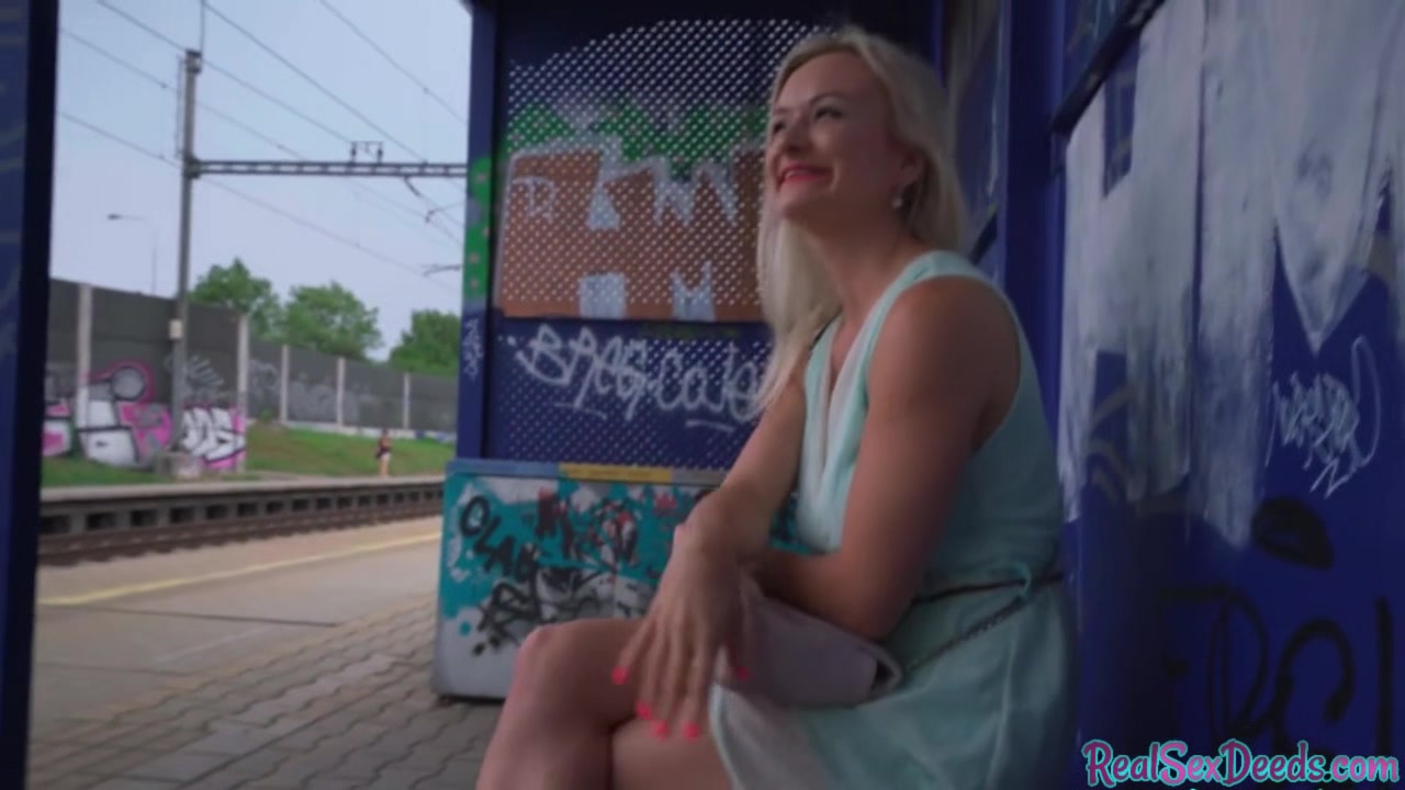 Busty european babe publicly cockrides after blowjob in park
