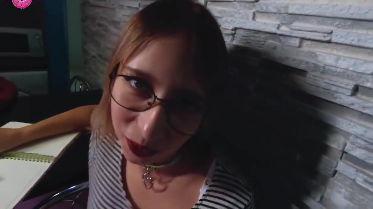 Sexy Stepsister Deep Sucking Dick And Had Missionary Sex