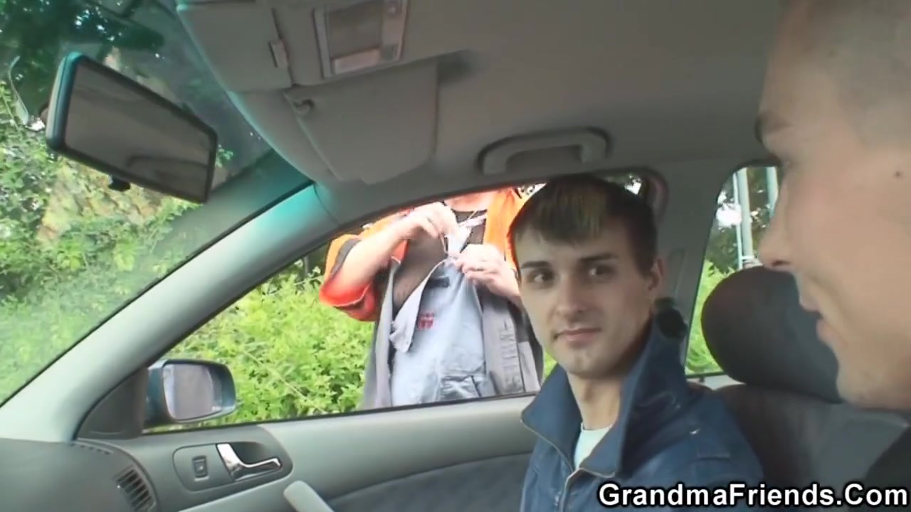Guys Pick Up And Fuck Hot Grandma In The Fields