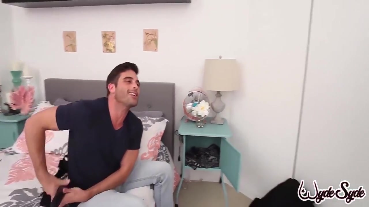 Sara Jay - Perverted Cougar Sharing Big Strap On With Her Horny Bisexual Bf! 6 Min