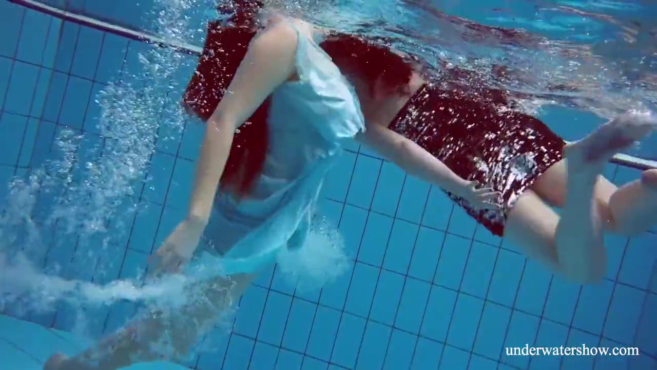 Hottest Underwater Girls Stripping Dashka And Vesta