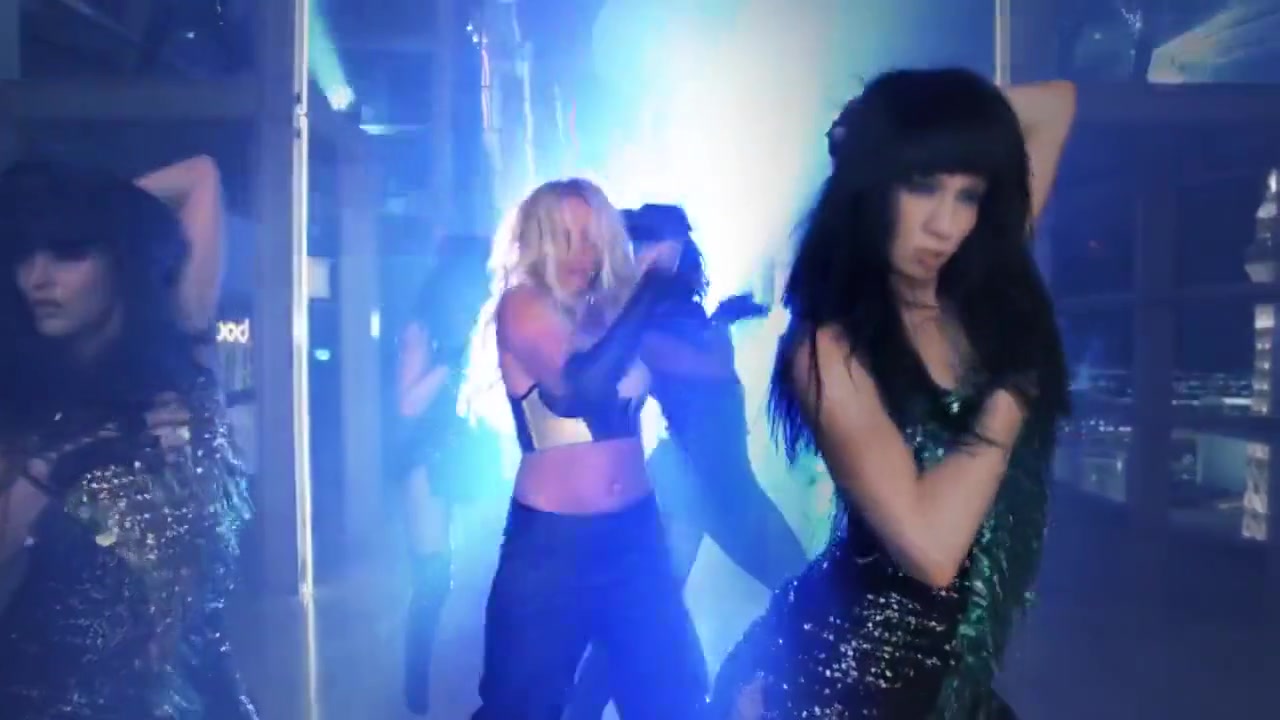 Britney Spears In Work Bitch Toxic Gimme More