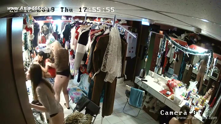 Locker_Room_Strippers.1