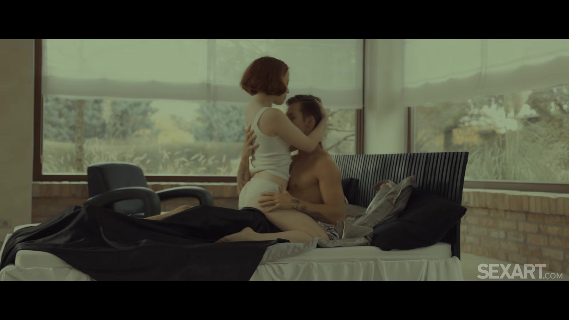 Embrace - Lottie Magne & Tommy Gold
