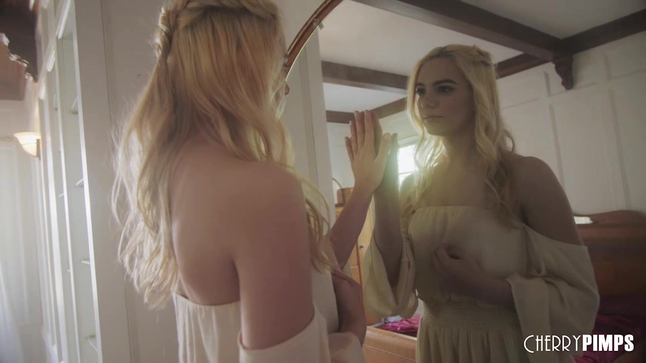 Kenna James Masturbates In Bed