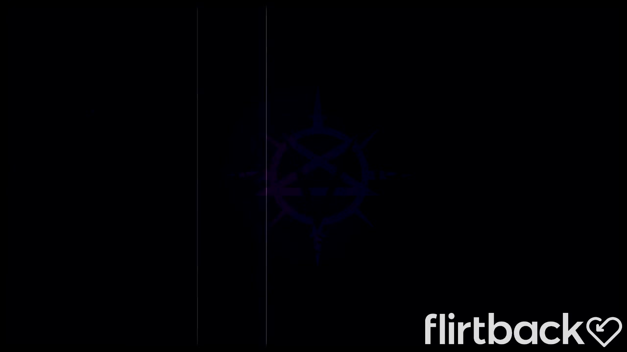 Gothic cam babe rubs herself on camera