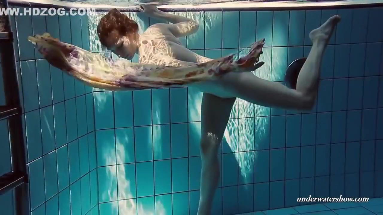 Nudist teen 18+ Enjoy Nude Swimming And Being Horny