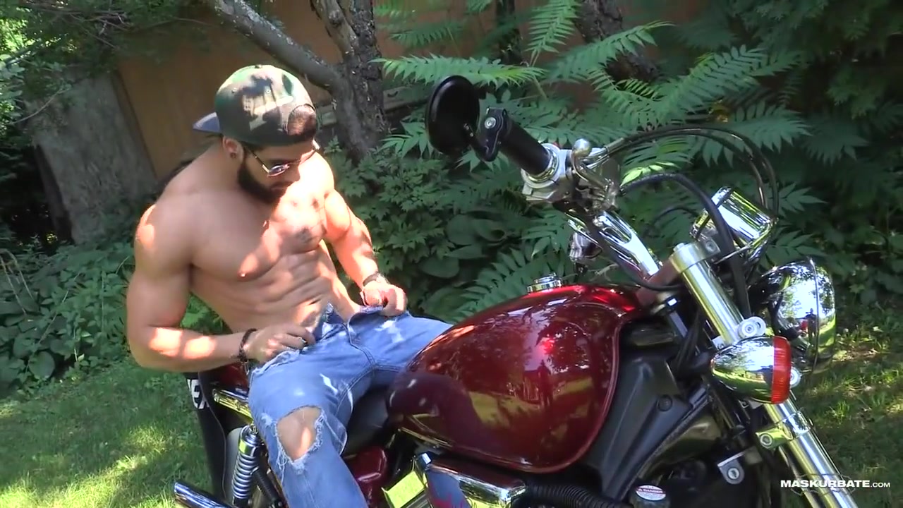 Zacks Motorbike: X-rated Journey With Zack Lemec
